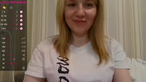 urbadkitty online show from January 25, 3:20 pm