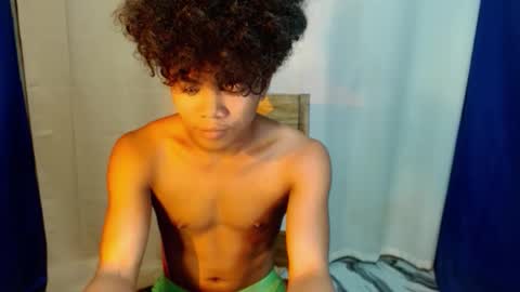 urboyvenz online show from March 29, 1:02 pm