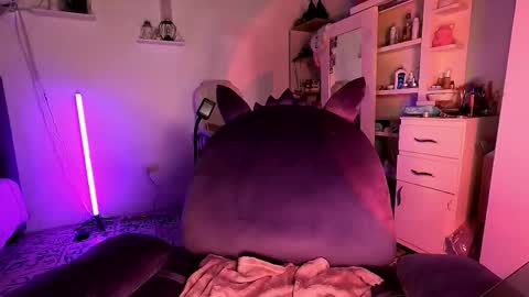       online show from October 23, 6:26 am