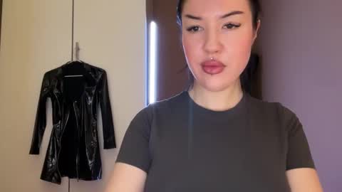 Margo online show from November 27, 1:41 pm