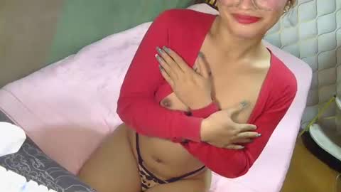 urdream_bride online show from March 13, 9:51 pm