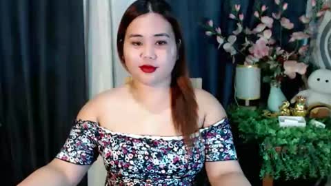 urgirlanastasia online show from November 18, 7:00 am