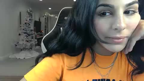 Snapshot of urgoddessmarla chatting on October 28, 11:50 pm Goddess Marla online show from October 28, 11:50 pm