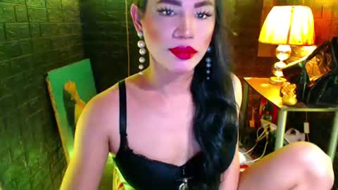 queen norelle online show from July 30, 12:06 pm