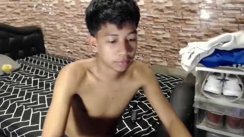 urhardfucker_joseph online show from March 27, 6:41 am