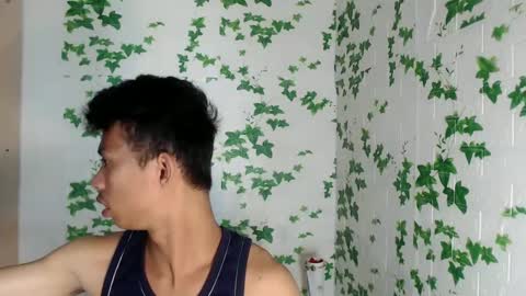 richard online show from February 25, 11:37 pm