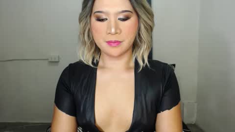 Zoe online show from February 5, 12:27 pm