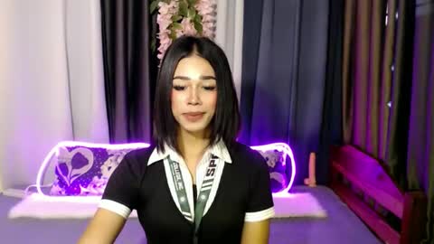 urlovely_jemma online show from April 3, 10:49 pm