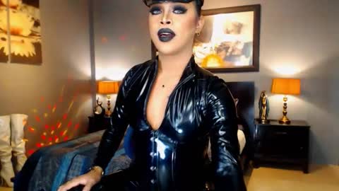 UrMajestyTyra online show from September 24, 2:07 am