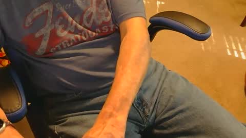 urmilkman online show from October 16, 3:44 pm