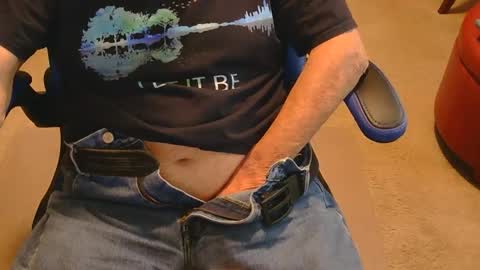 urmilkman online show from October 18, 4:00 pm