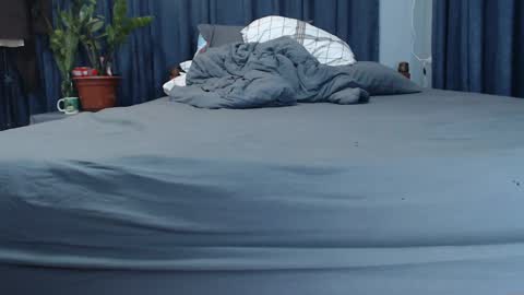 Mel online show from March 8, 5:07 am