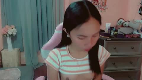 Your Future Michelle online show from December 5, 2:04 am