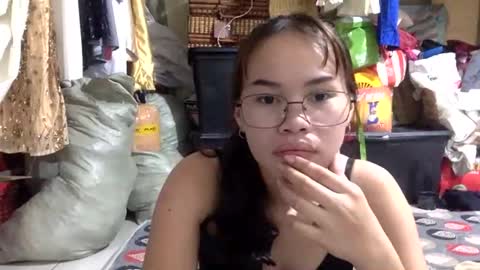 ursexypinayy online show from March 1, 7:56 am