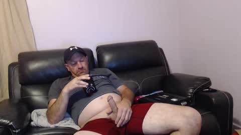 Snapshot of urslav75 chatting on November 1, 6:56 am urslav75 online show from November 1, 6:56 am