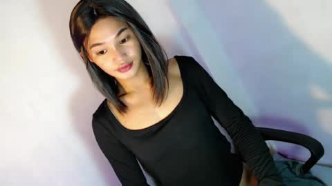 ursweet_girlxx online show from August 7, 2:48 pm