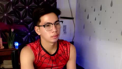 Snapshot of ursweet_jade chatting on October 23, 5:58 pm ursweet_jade online show from October 23, 5:58 pm