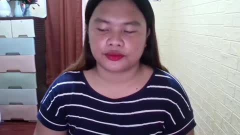 Bella Miles Olivia online show from February 3, 9:52 am