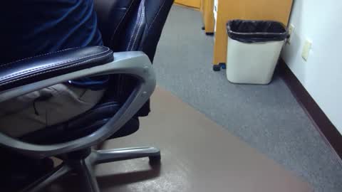 useemie online show from February 10, 11:13 pm