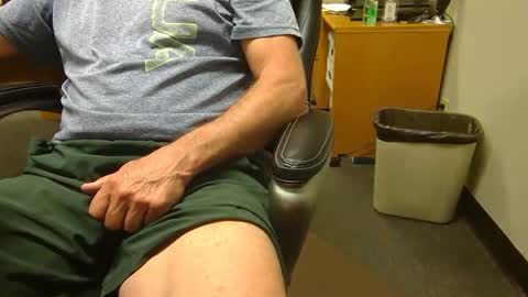 useemie online show from March 16, 10:36 pm