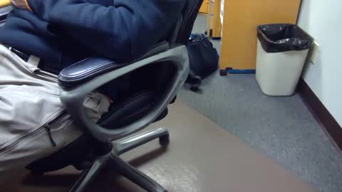 useemie online show from January 15, 7:55 pm