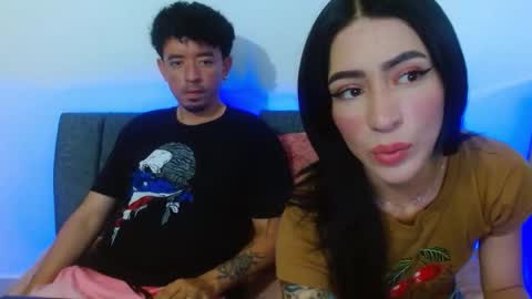 useronlypurple777 online show from March 25, 1:01 am