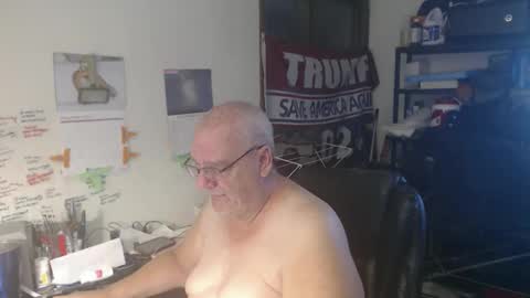 Eric online show from November 17, 12:30 pm