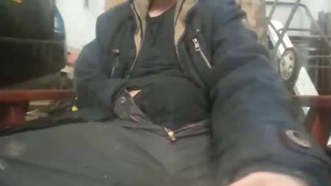 usr0369 online show from October 24, 2:51 pm