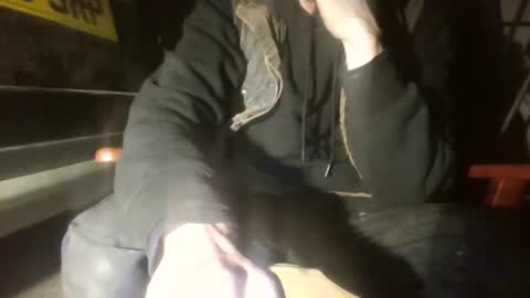 usr0369 online show from October 25, 6:19 pm