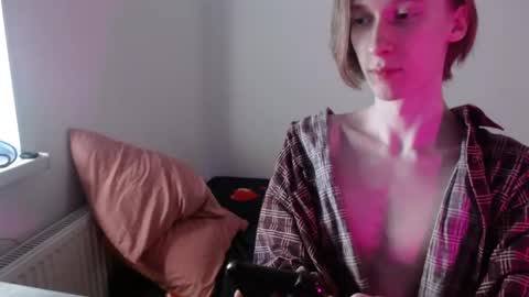 Excuse me online show from February 22, 3:56 am