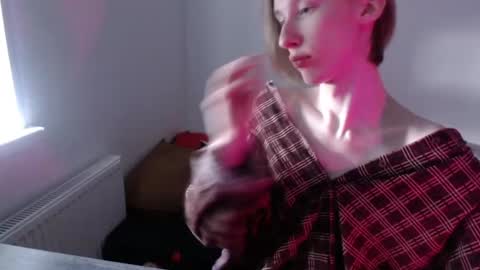 Excuse me online show from March 5, 7:05 am