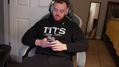 v_for_veng online show from November 9, 3:32 am