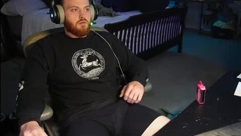 v_for_veng online show from December 17, 3:35 am