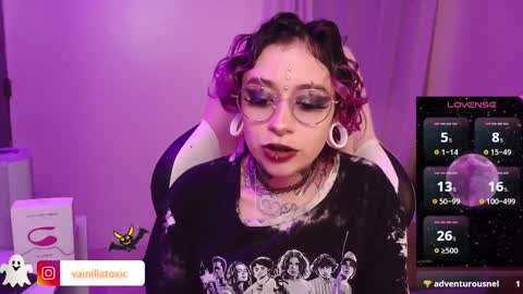 Vainilla Independent model online show from January 5, 3:00 am