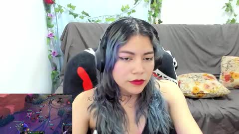 Vaiolet1314 online show from March 2, 5:08 am