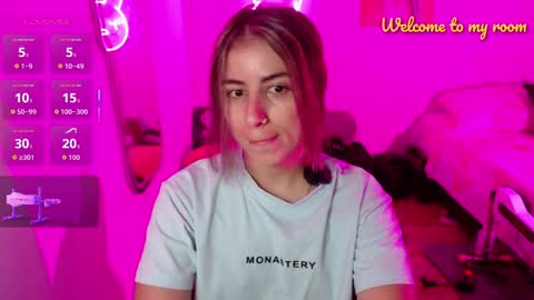 valentina online show from April 4, 3:46 am