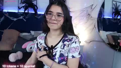 Tifanny  online show from October 21, 8:12 pm