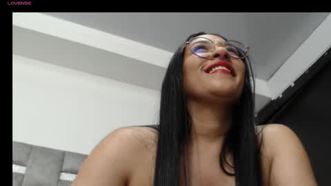 valenfiorinni online show from December 13, 8:26 pm