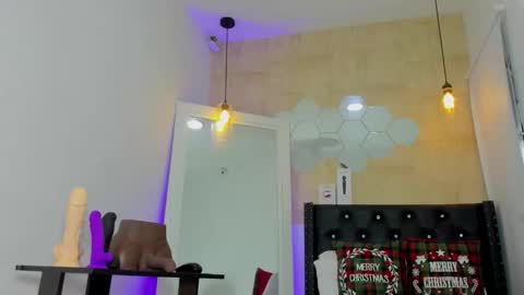 Velentina  online show from November 26, 3:31 pm