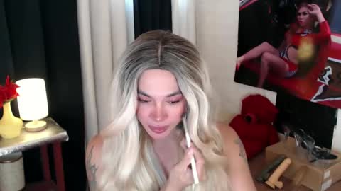 Amanda online show from March 10, 7:55 am