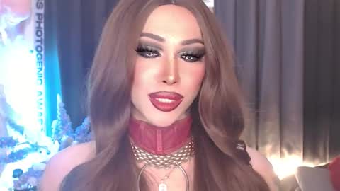 Amanda online show from April 19, 7:38 pm