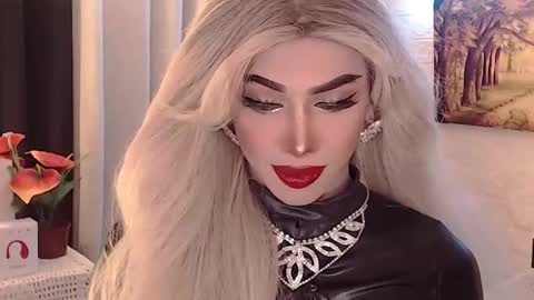 Amanda online show from September 24, 10:11 am