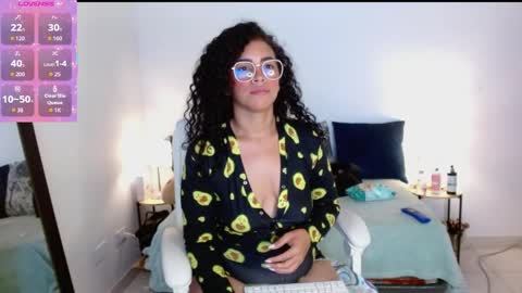 valentina_lov19 online show from April 3, 3:02 am