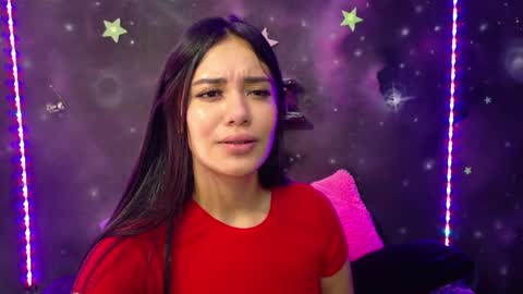 valentinarojass_ online show from June 4, 7:09 pm