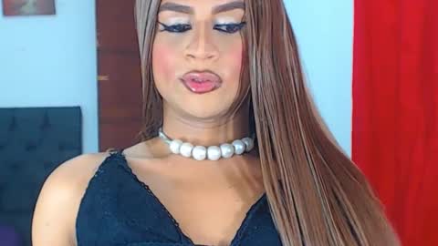 VALENTINA   online show from December 2, 1:18 am