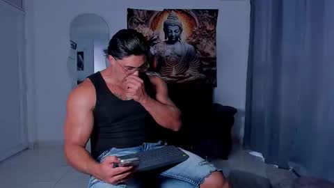    online show from October 21, 8:12 pm