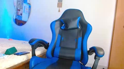 Mistery Guy online show from October 5, 3:37 am