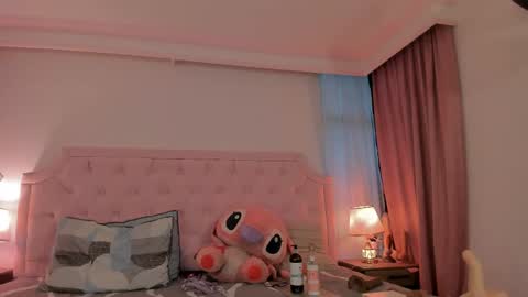 Vale Toro  online show from April 9, 3:07 pm