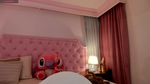 Vale Toro  online show from March 10, 12:06 pm