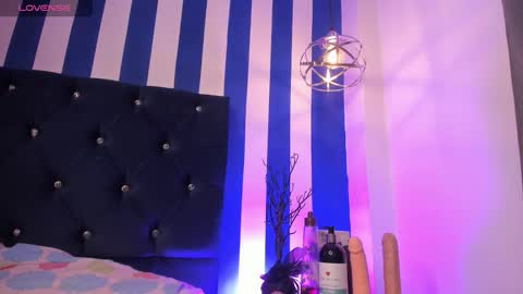 valeria_rouse28 online show from November 8, 9:07 pm